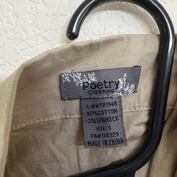 Poetry Clothing Fitted Button Down Vest - Picture 3 of 3